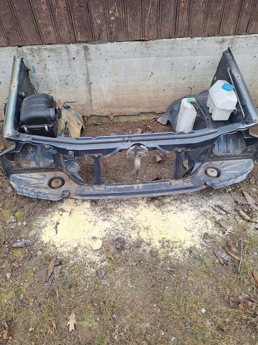 Vând trager si faruri