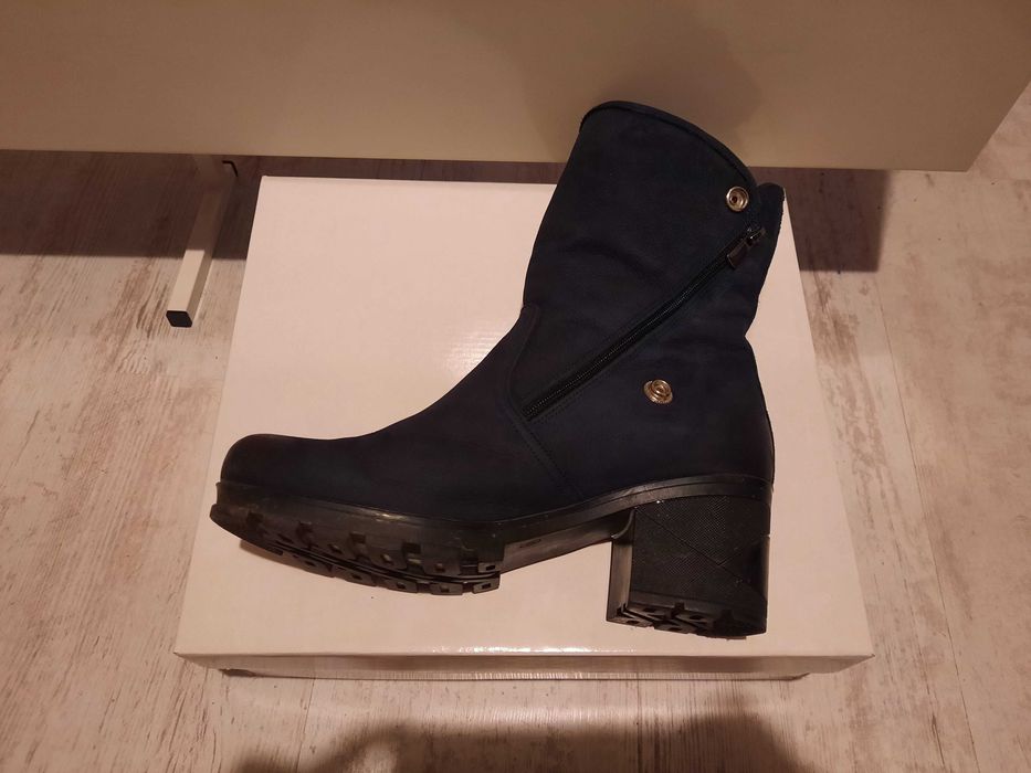 Дамски боти от естествена кожа 39 номер