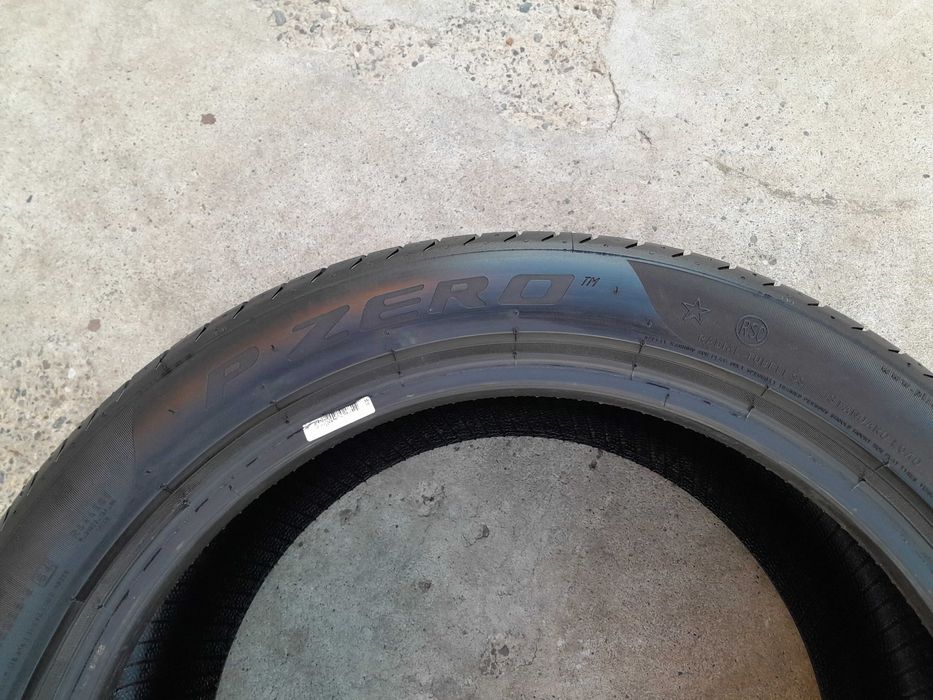 O anvelopa de vara 275 40 19 pirelli p zero run flat profil 7 mm