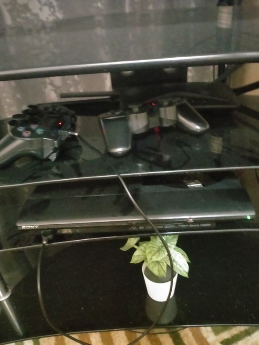 Продам плейстейшен 3