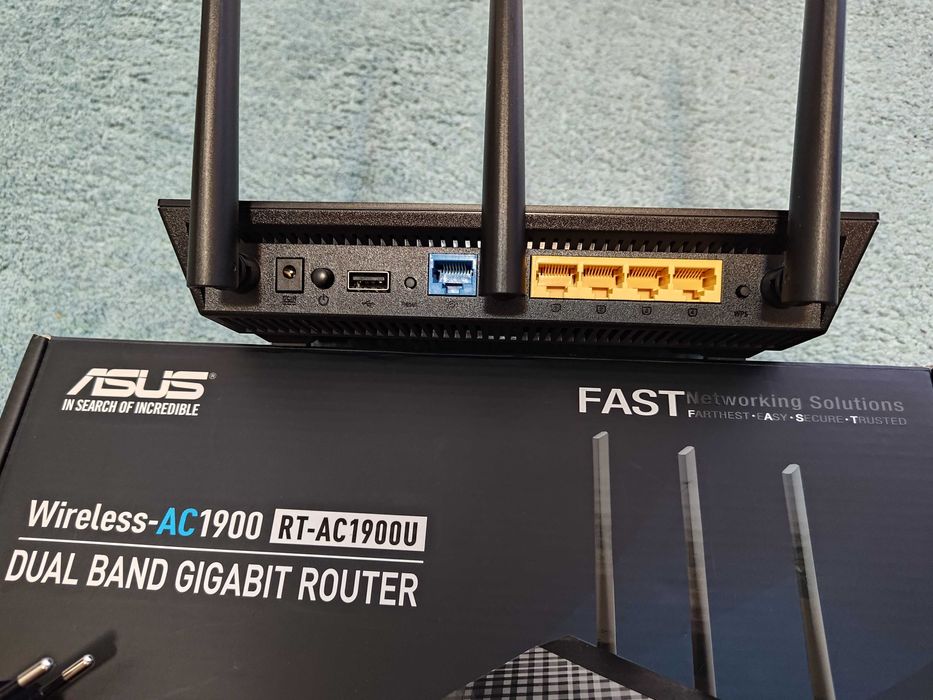 Router wireless ASUS RT-AC1900U, Dual-Band Gigabit, USB, 3 antene