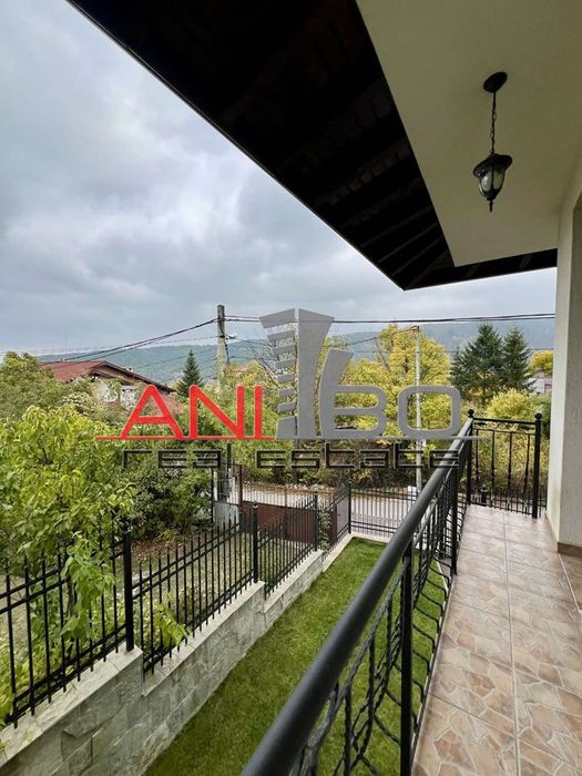 Продава се Къща в с. Панчарево, Област София-град - 330 кв.м за 2879 €/кв.м - Снимка #4