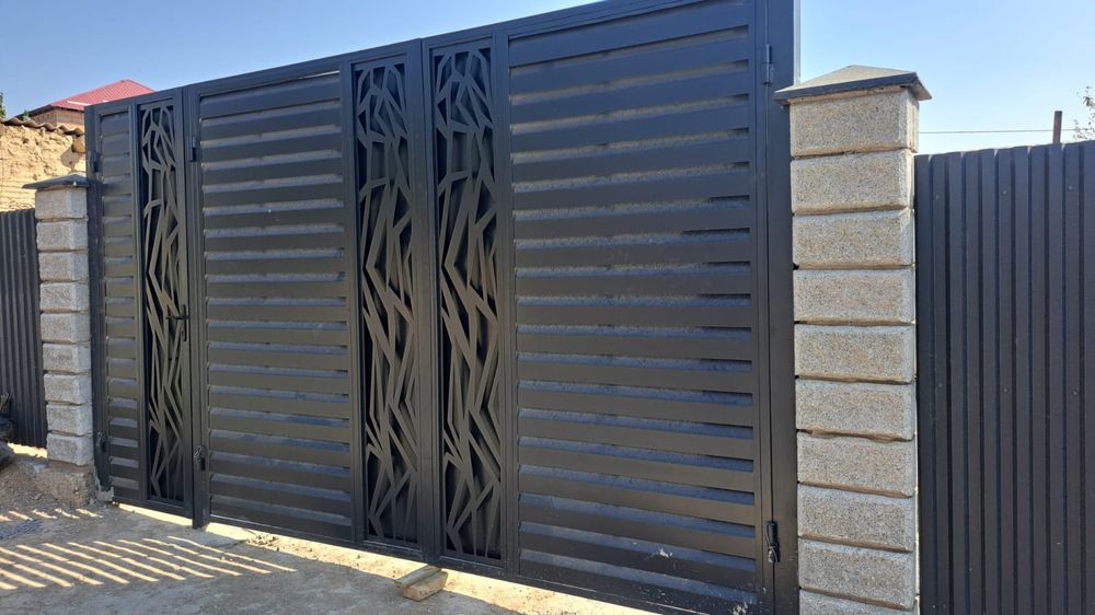 Покраска ворота перила дверь стены