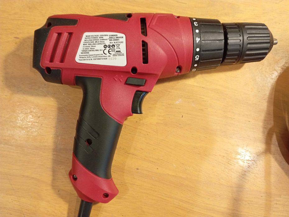 Винтоверт електрически Raider RD-CDD01 в комплект със зеге BUDGET