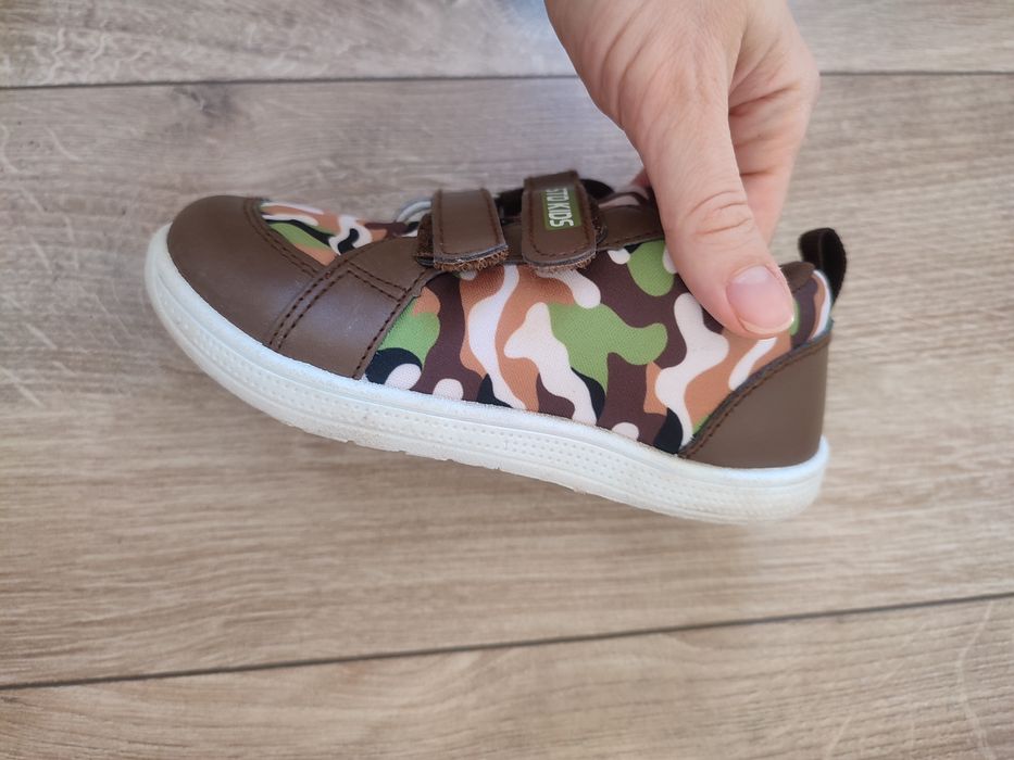 Боси обувки и пантофи, от 26-29 номер