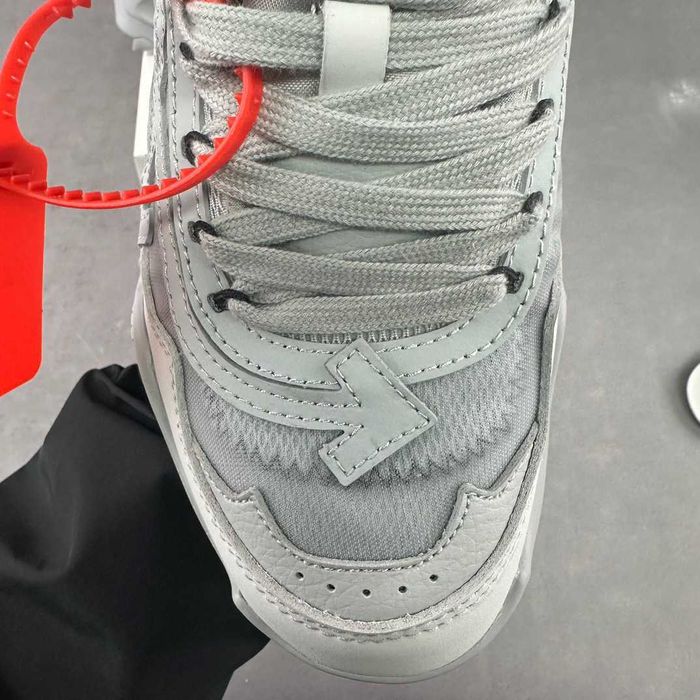 Adidasi Off White ODSY 1000