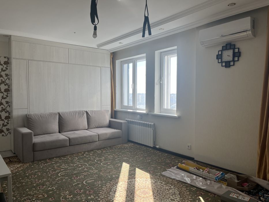 Квартира 40 кв, Времена года