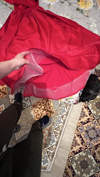 Платье бальное на девушку, девочку