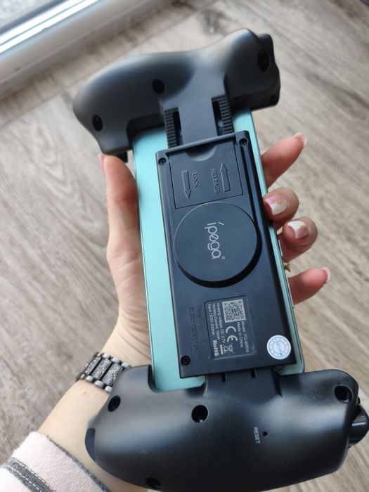 Controller wireless Megadream pentru tabletă și mobil – stare foarte b