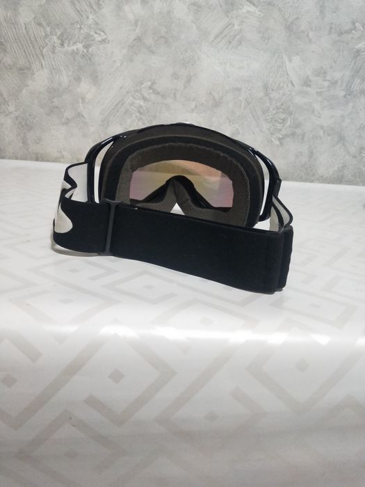 Горнолыжные очки