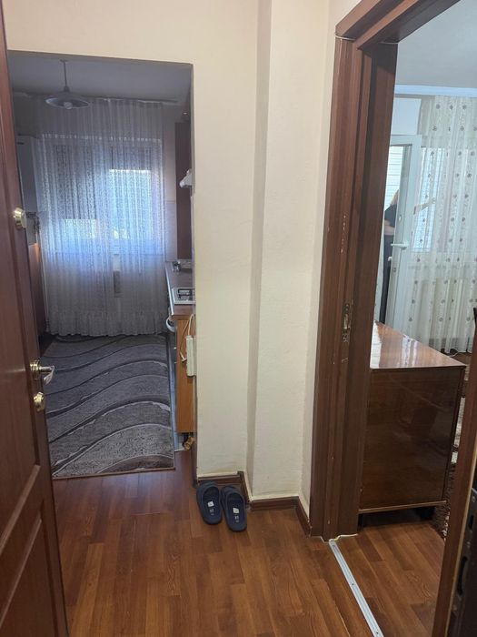 Vând apartament cu 2 camere în Gherla
