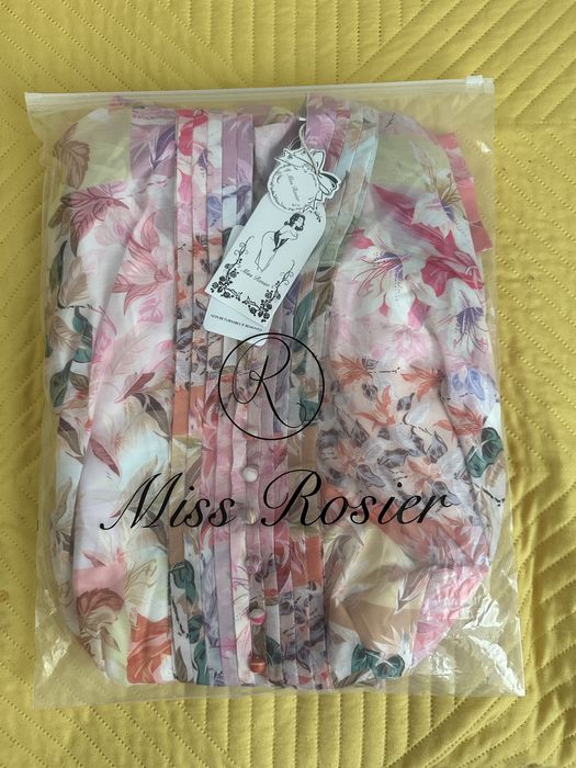 Нова бутикова рокля Miss Rosier, размер М