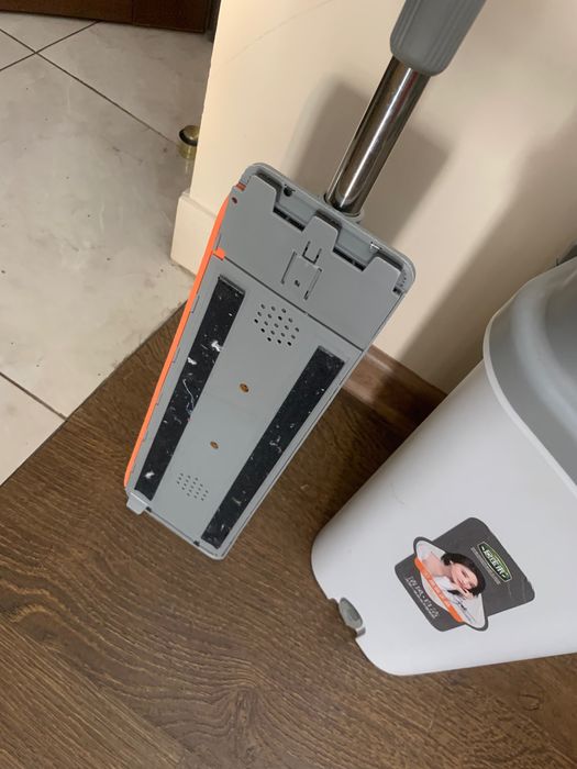 Ведро со шваброй