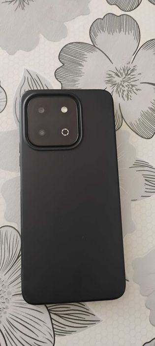 Хонор  х6б 2сим карти 4+4рам