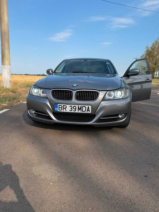 Vand BMW seria 3 e90 facelift