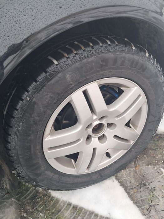 Vând golf 4 -coupe 1.6 16 v 105cp cod motor BCB