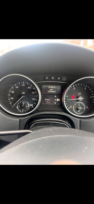 vand mercedes ML 300 CDI
