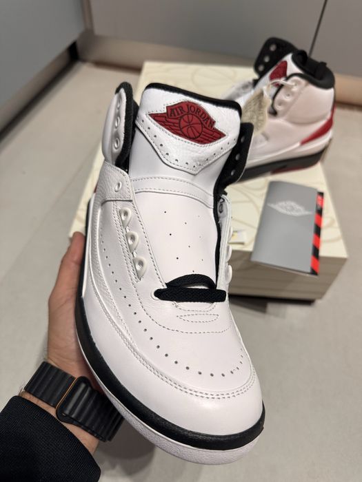 Air Jordan Retro 2 OG Chicago