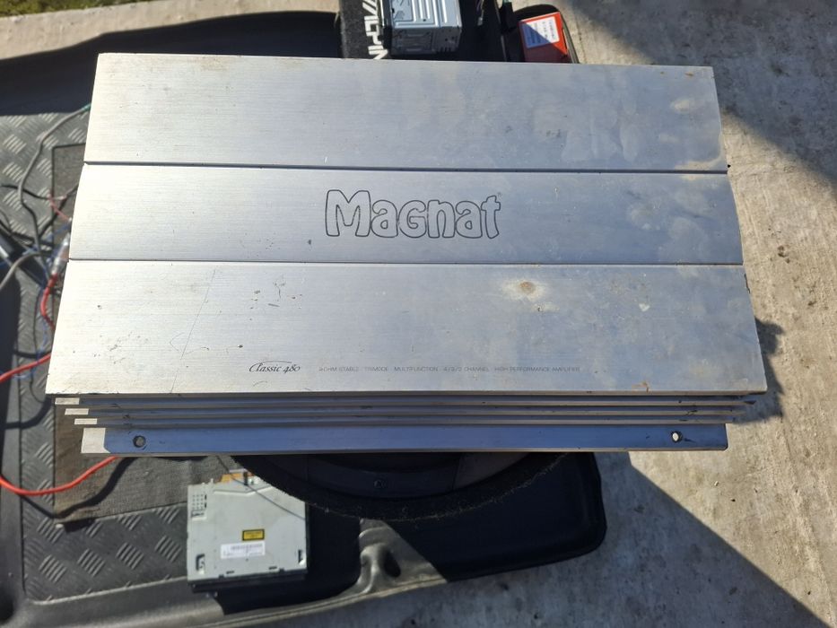 Subwoofer auto + statie