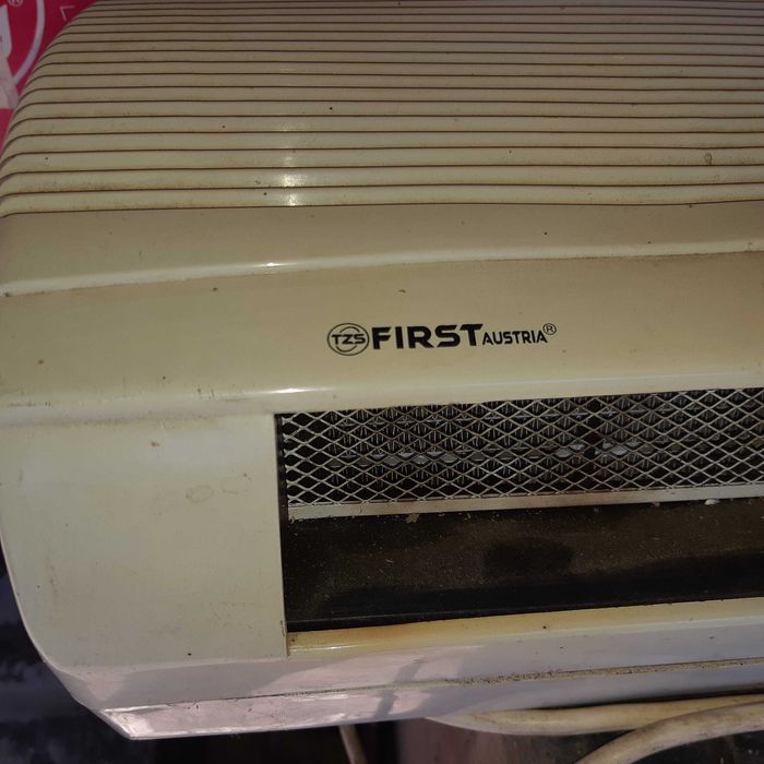 Духалка за стена