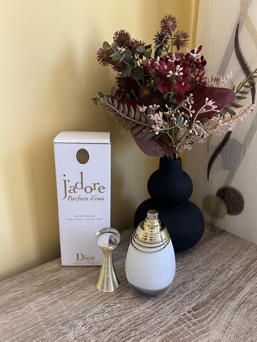 Дамски парфюм Christian Dior J`adore Parfum D`eau White