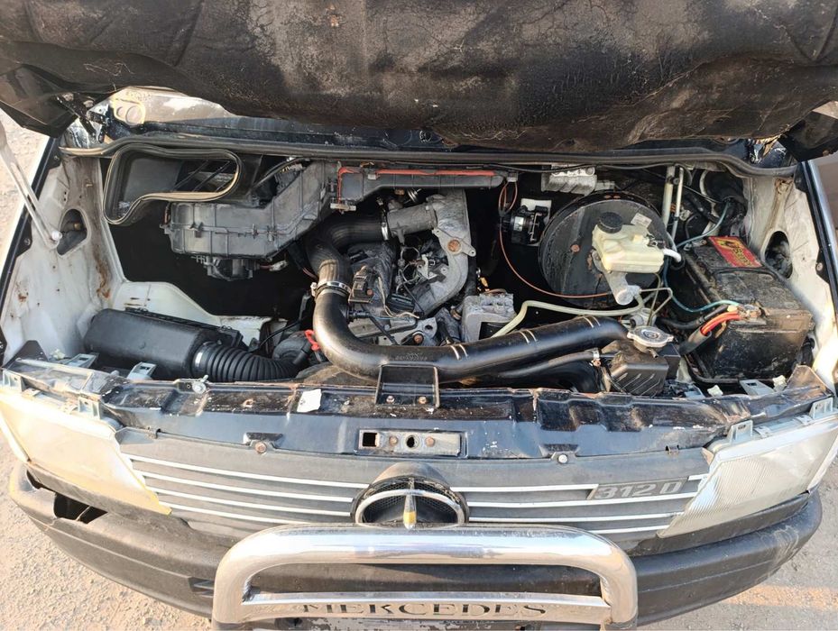 Mercedes Benz Sprinter 312