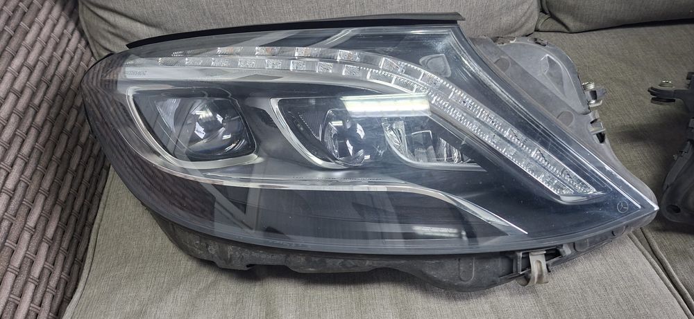 Оригинални фарове, стопове, AMG брони за Mercedes w222