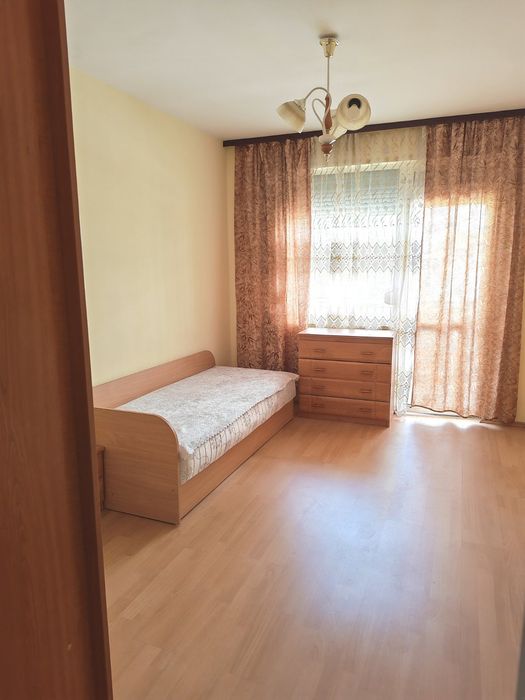Продава се Тристаен апартамент в Стара Загора, Център - 70 кв.м за 1429 €/кв.м - Снимка #9