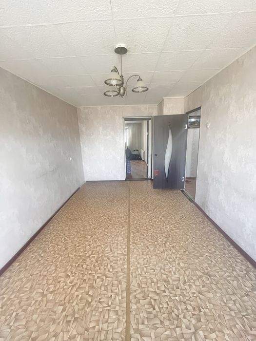 Продам 2 комн квартиру