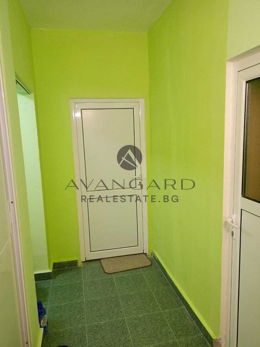 Продава се Тристаен апартамент в Пловдив, Кършияка - 85 кв.м за 1800 €/кв.м - Снимка #9