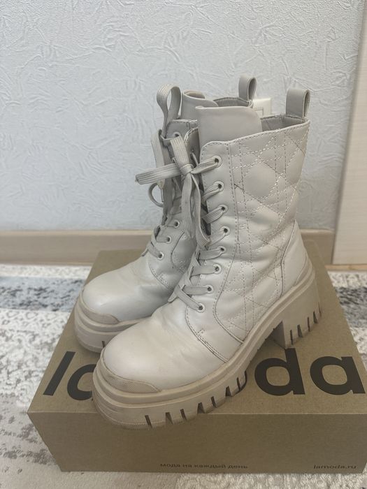 Продам зимние ботинки