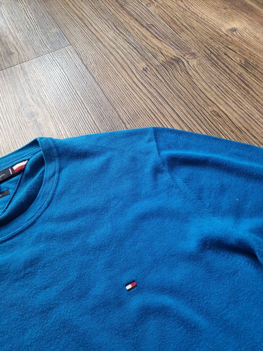 Страхотнен мъжки суитчър TOMMY HILFIGER  размер 2ХL