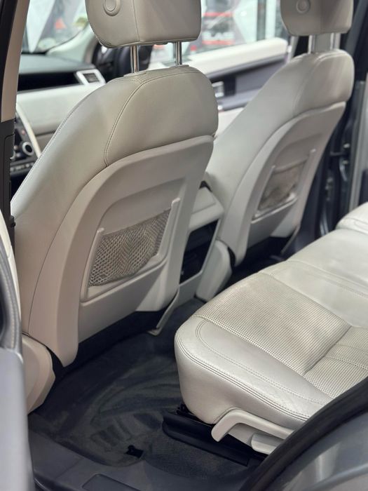 Land Rover Discovery Sport 7 locuri 4x4
