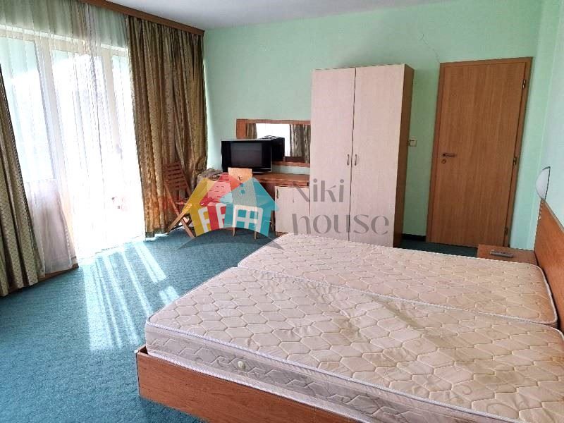 Продава се Тристаен апартамент в к.к. Златни пясъци - 136 кв.м за 728 €/кв.м - Снимка #8