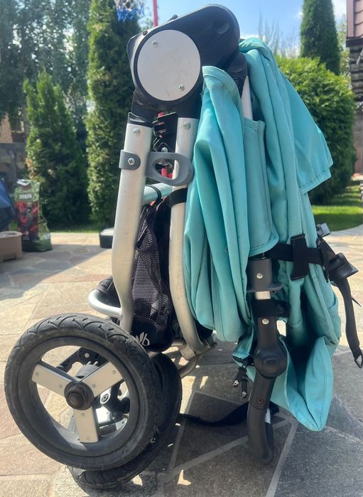 Коляска для двойни