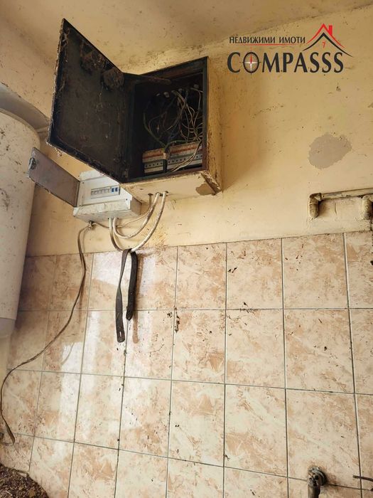 Продава се Промишлена сграда в с. Осен, Област Силистра - 2234 кв.м за 23 €/кв.м - Снимка #13