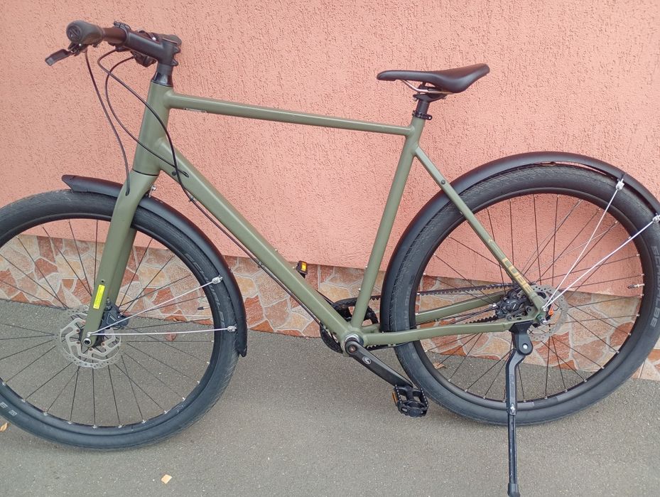 Bicicleta oraș Cube Hyde