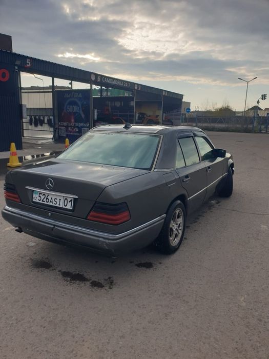 Продам Мерседес Бенс 1994 года,