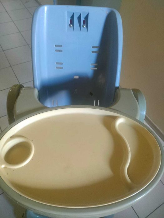 Детское кресло для кормления