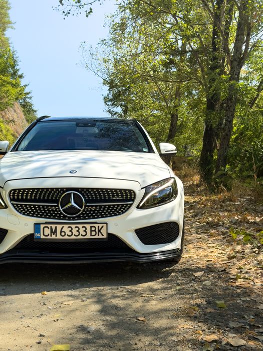 Mercedes c220 amg premium night pack