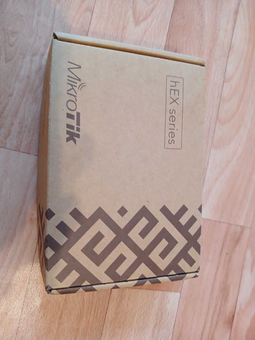 Маршрутизатор Mikrotik hEX S