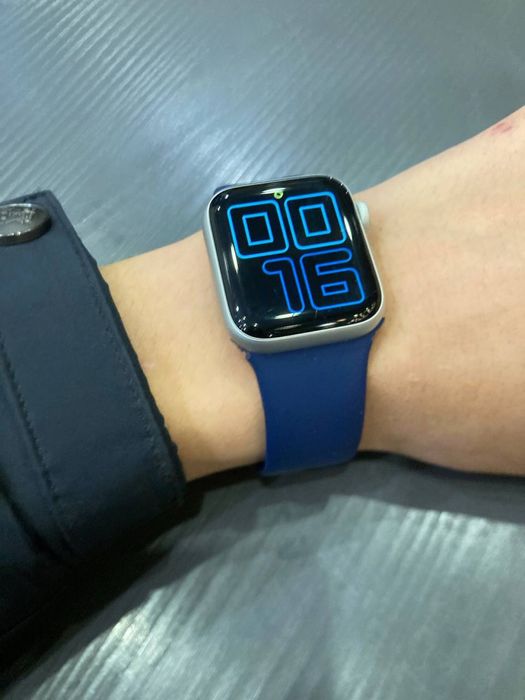 Apple watch 4seria 76%