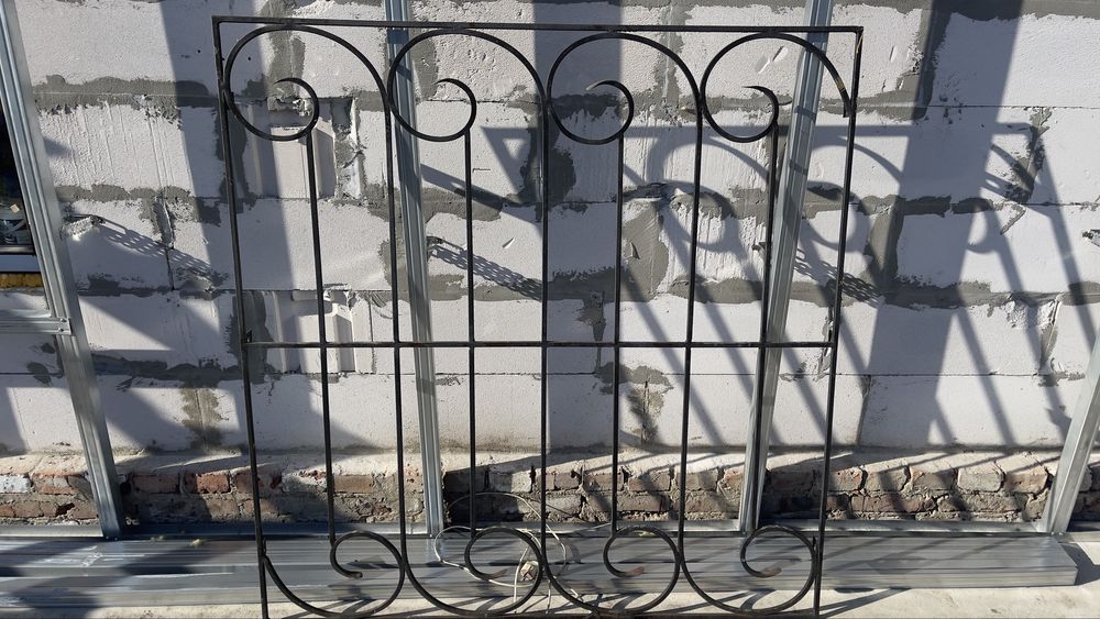 Решетки на окна 2шт из прута
