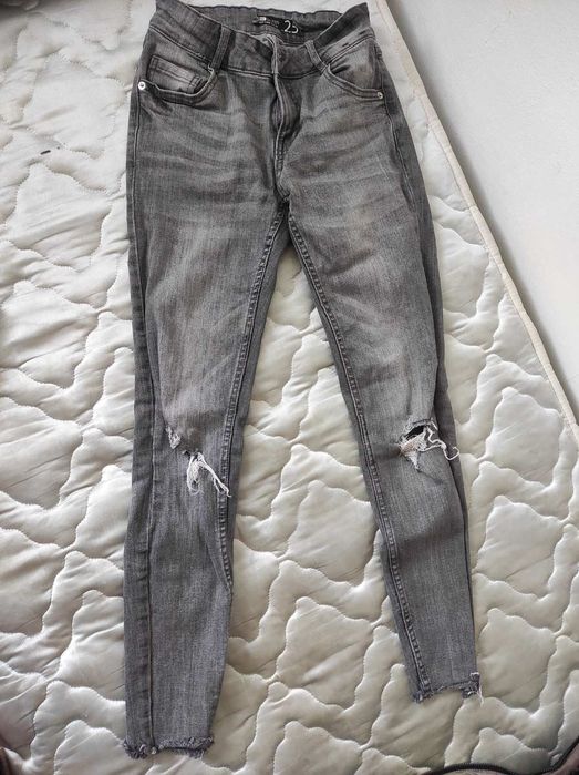 Разпродажба на дънки