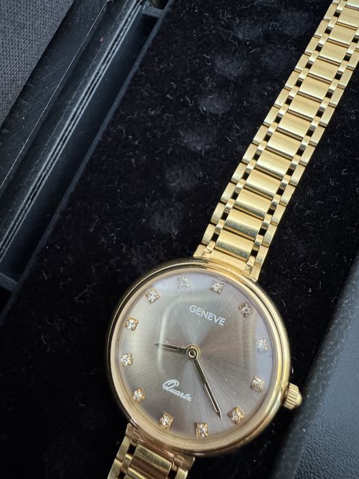 Часы золотые 750