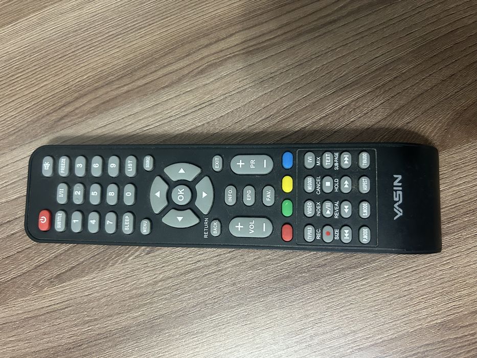Телевизор Yasin led-32E7000