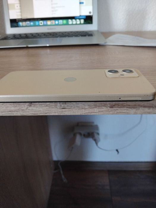 смартфон Moto G4