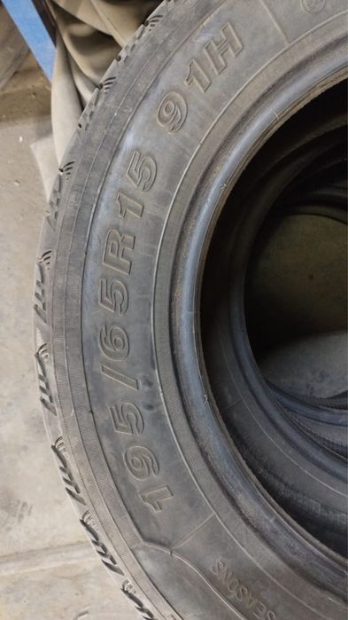 Продам коплект шин