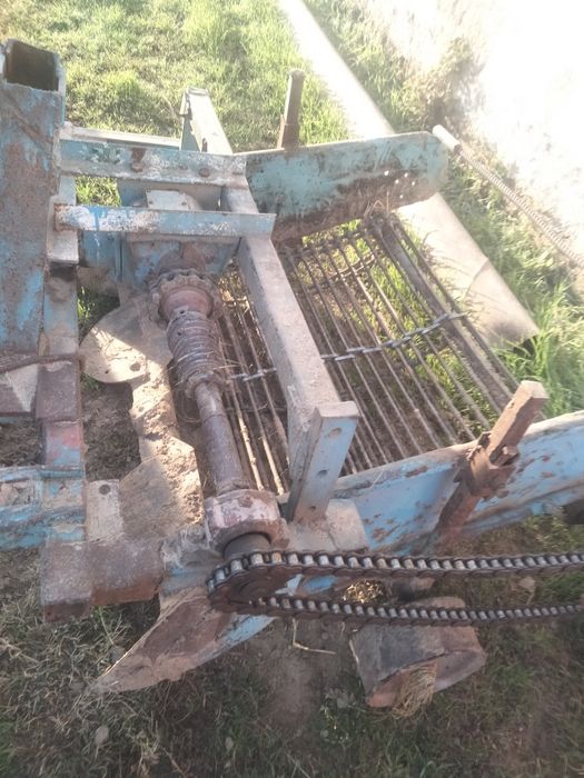 Трактор 28) копалкы , каселка