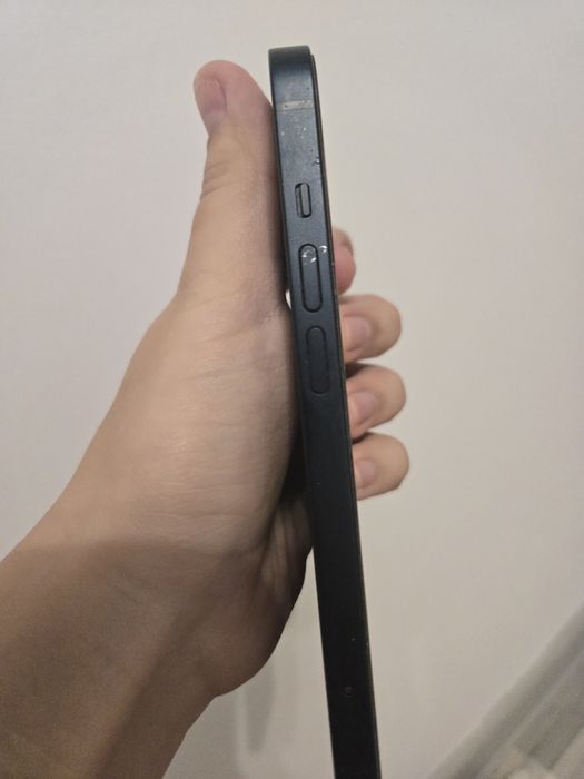 Продаю IPhone 14